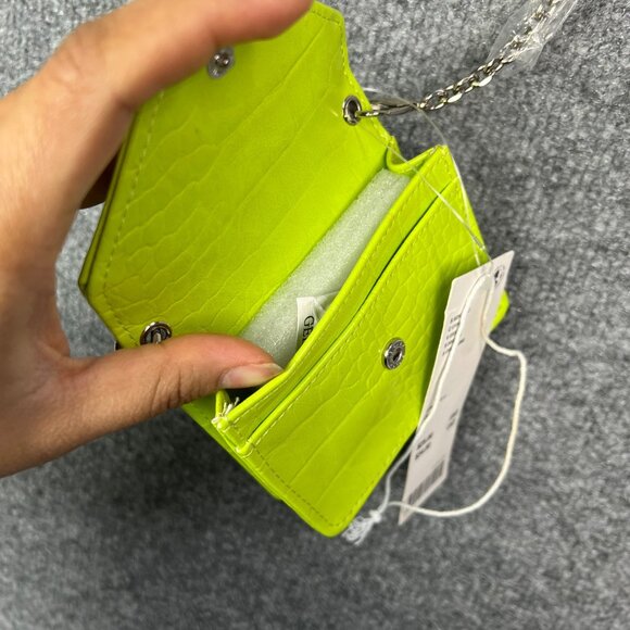 NEW $25 Urban Outfitters Card Case Crossbody Leather‎ Green purse - Picture 5 of 8